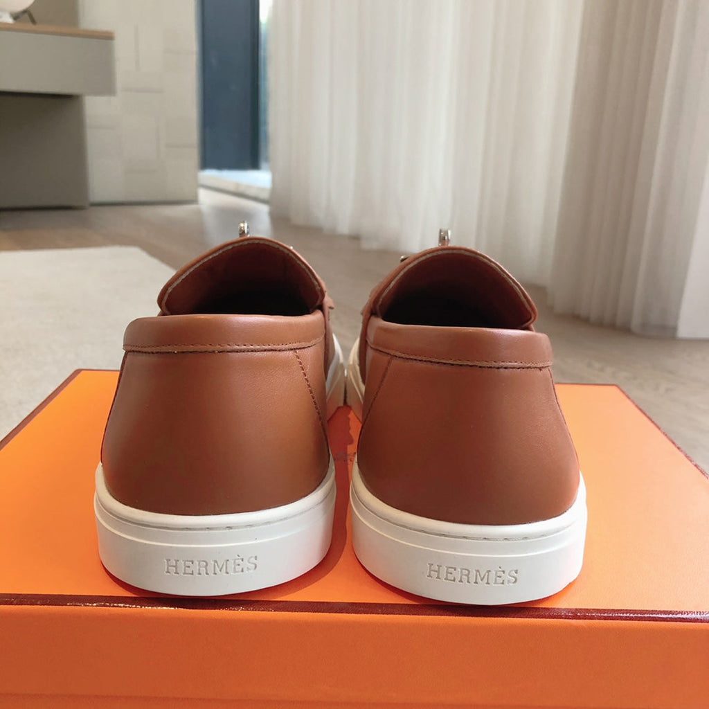 HERMES GAME SLIP-ON SNEAKER CARAMEL WITH TASSELS CALFSKIN