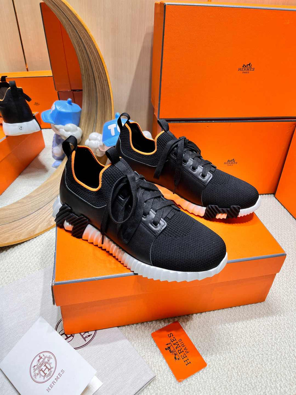 HERMES DEPART SLIP-ON SNEAKER IN BLACK MIX WHITE KNIT AND CALFSKIN